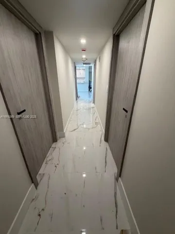 $6,000 | 19707 Turnberry Way, Unit 20L, Aventura, FL 33180