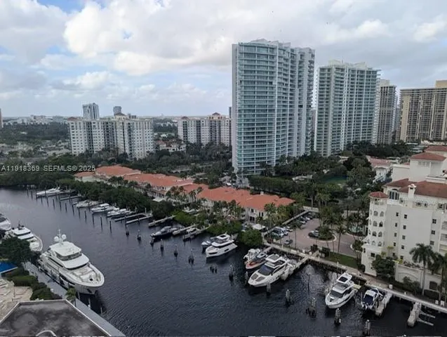 $6,000 | 19707 Turnberry Way, Unit 20L, Aventura, FL 33180