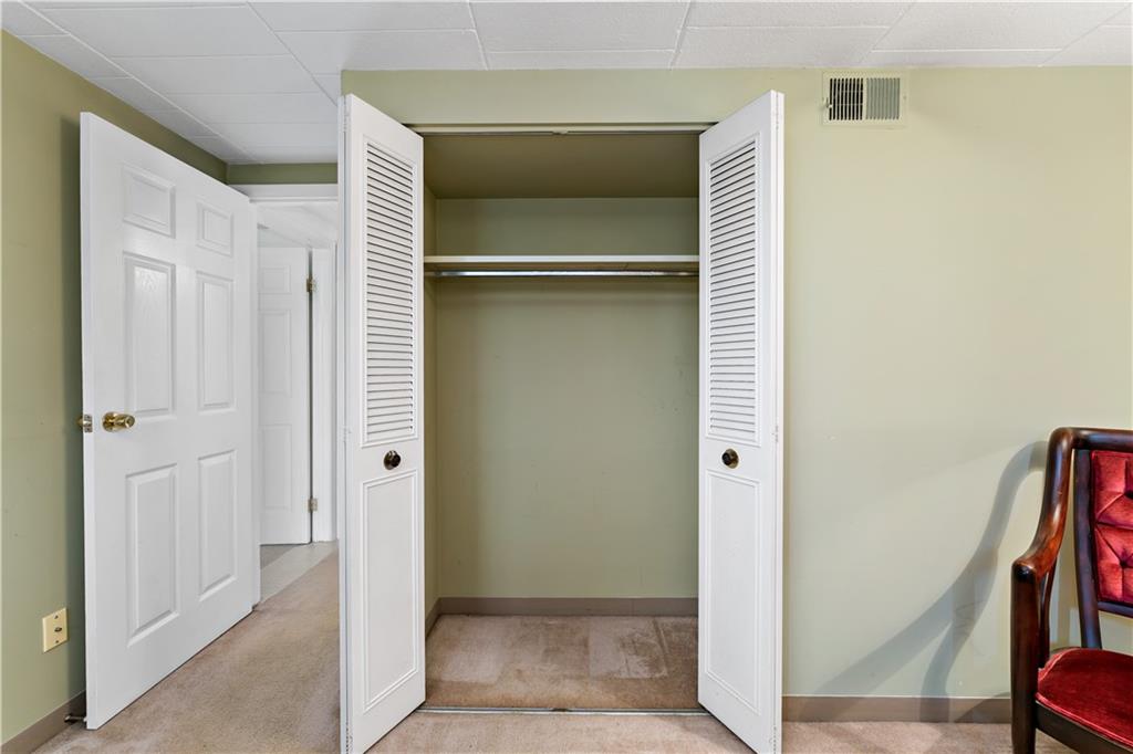 327 Ridge Point Circle, Unit 11A Bridgeville, PA 15017 - Photo 28 of 43 Gallery Image 28