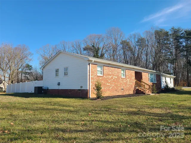 $395,000 | 378 Cornelius Road, Mooresville, NC 28117