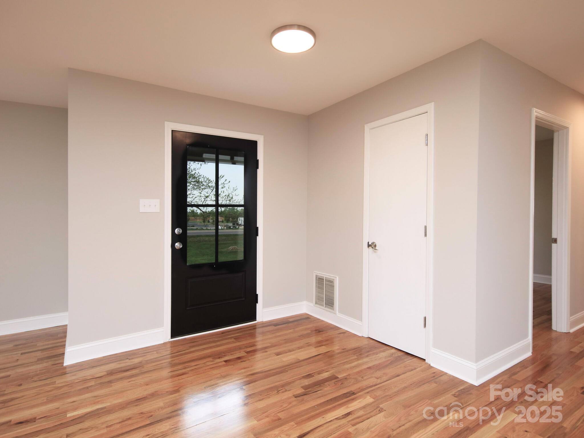 378 Cornelius Road Mooresville, NC 28117 - Photo 7 of 37