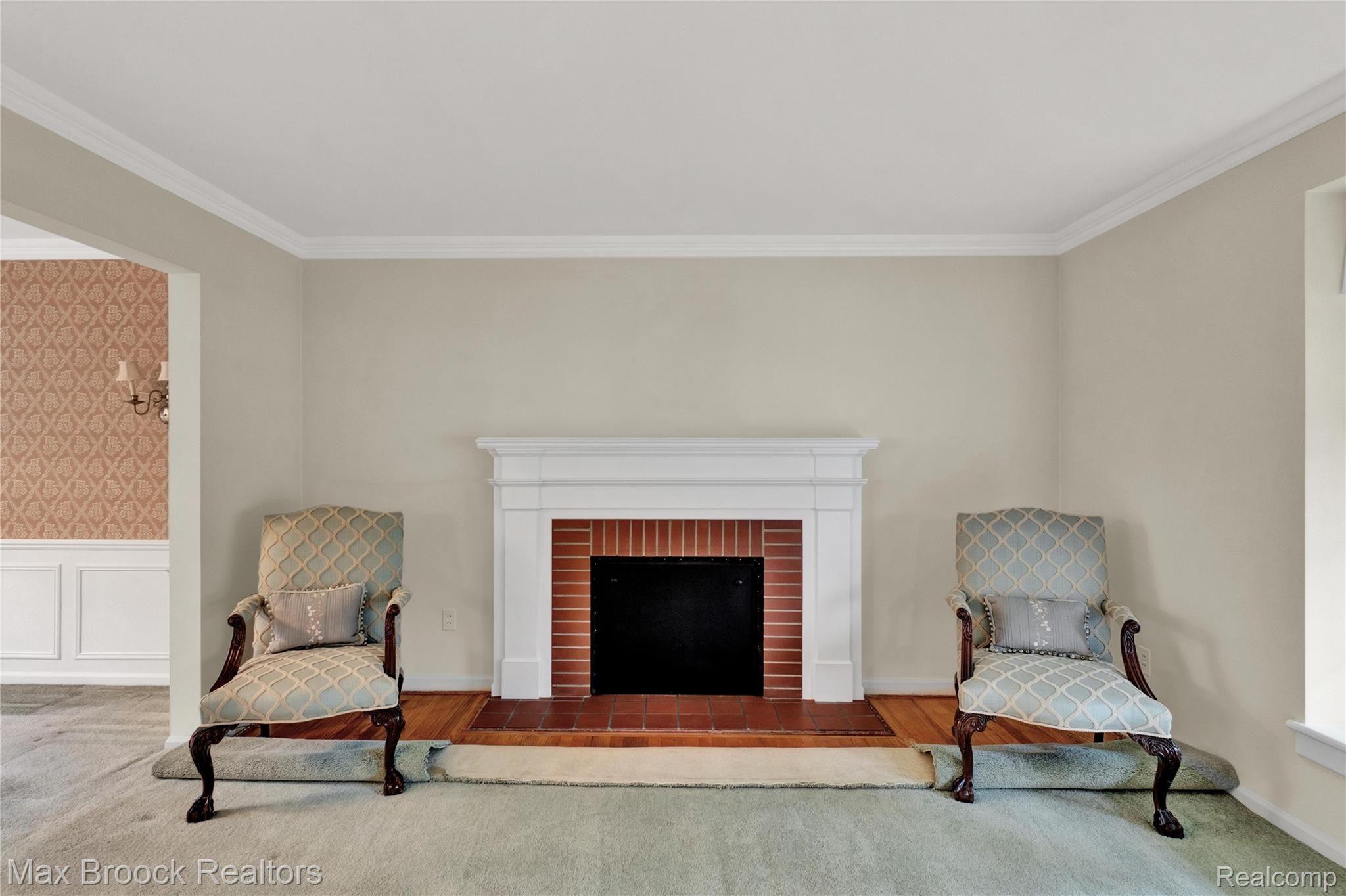 749 Leinster Road Rochester, MI 48309 - Photo 7 of 42 Edited-3.jpg