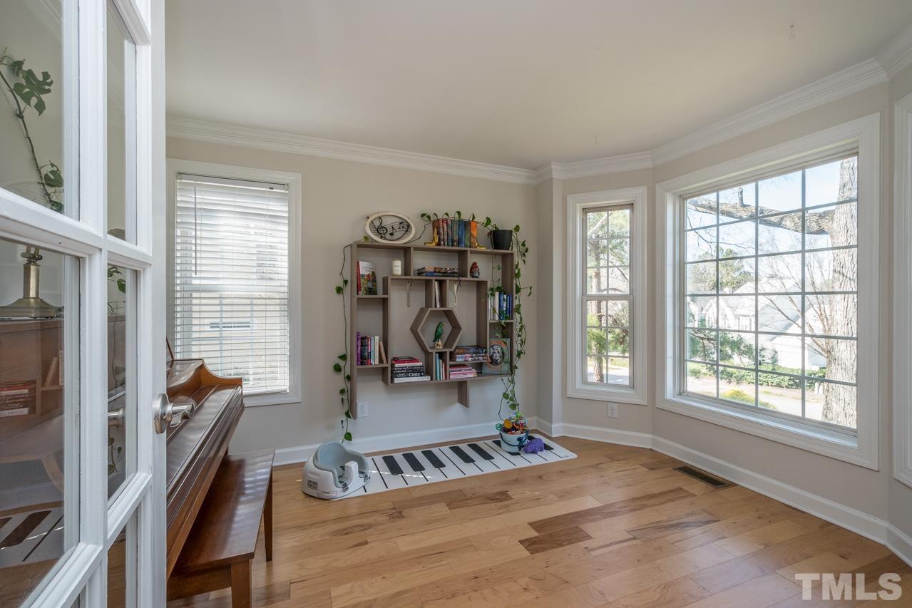 4108 Breadfruit Court Raleigh, NC 27616 - Photo 4 of 33 Gallery Image 4