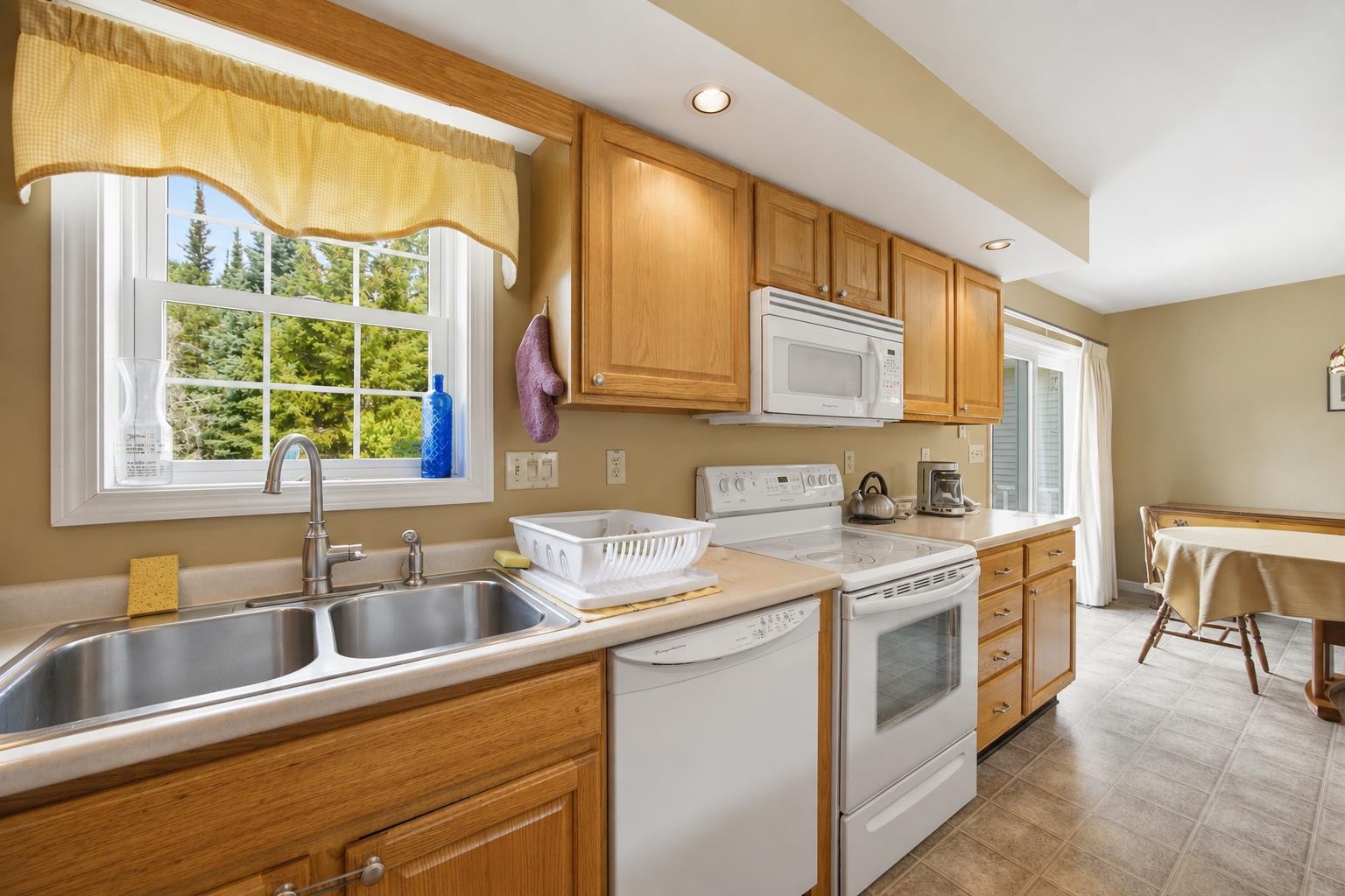 48 Adams Way Middleton, NH 03887 - Photo 15 of 50