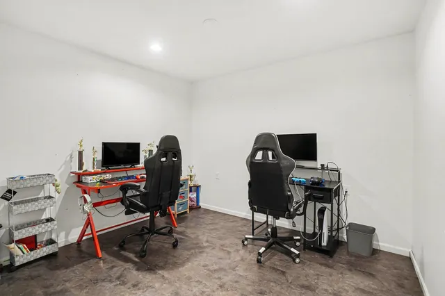 $389,900 | 3230 Sarah Circle, Twin Lake, MI 49457