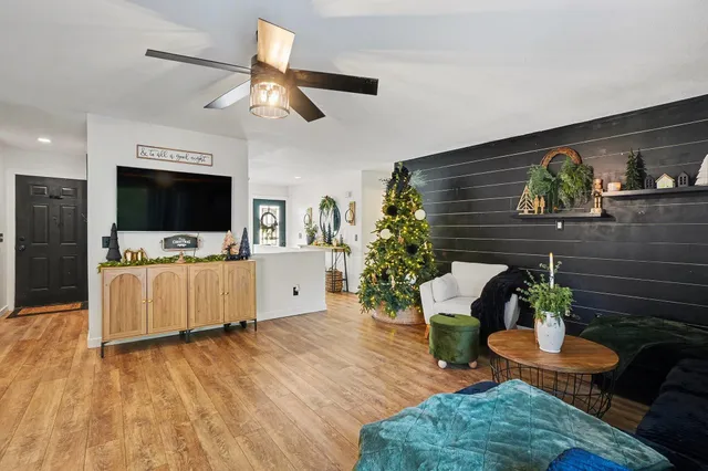 $389,900 | 3230 Sarah Circle, Twin Lake, MI 49457