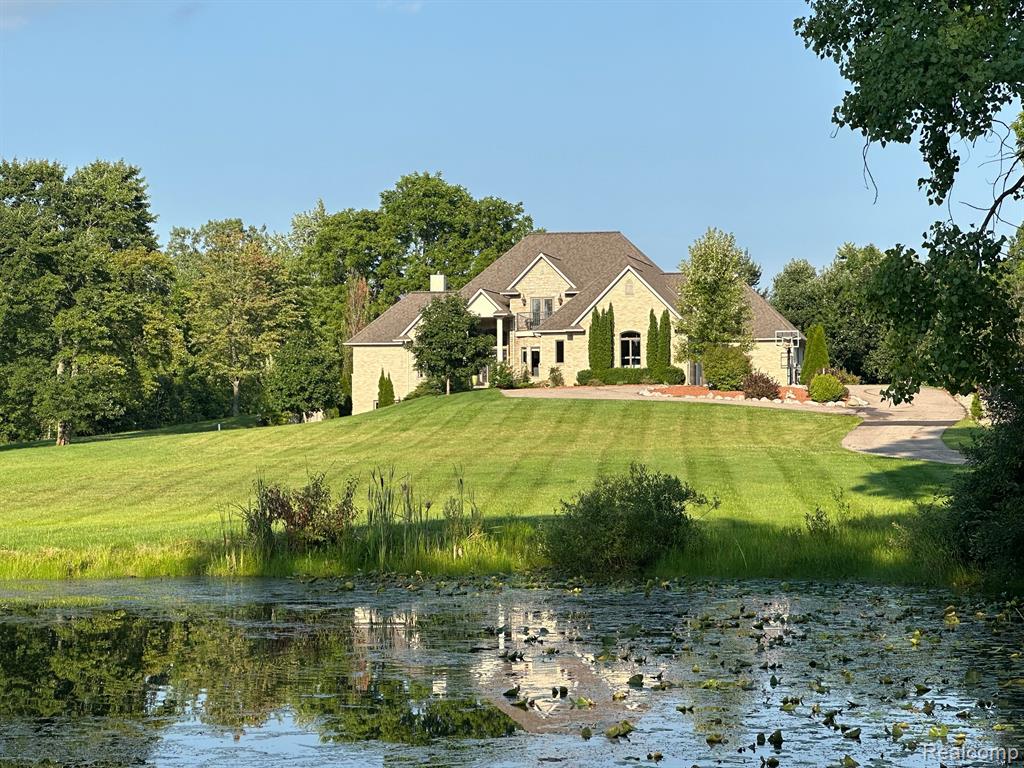 10205 Fenton Road Fenton, MI 48430 - Photo 91 of 96