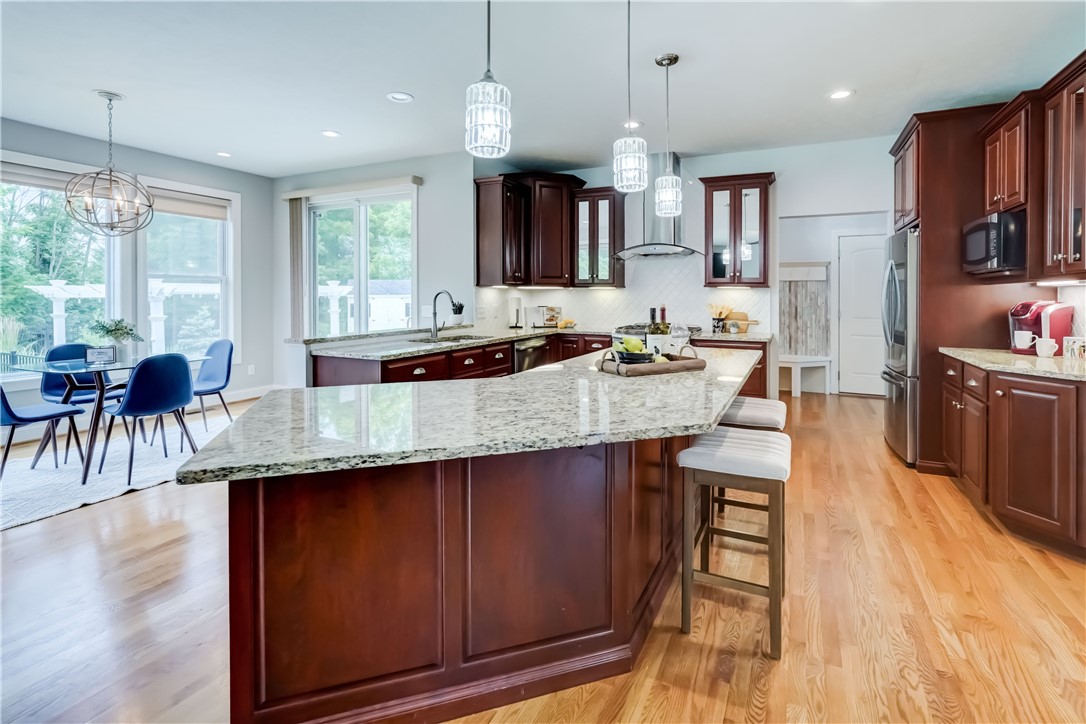 39 Cali Ridge Penfield, NY 14450 - Photo 14 of 48