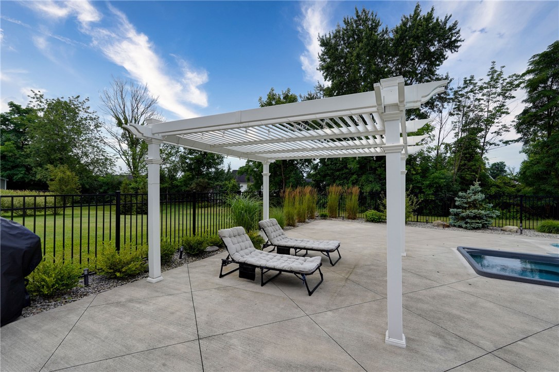 39 Cali Ridge Penfield, NY 14450 - Photo 42 of 48