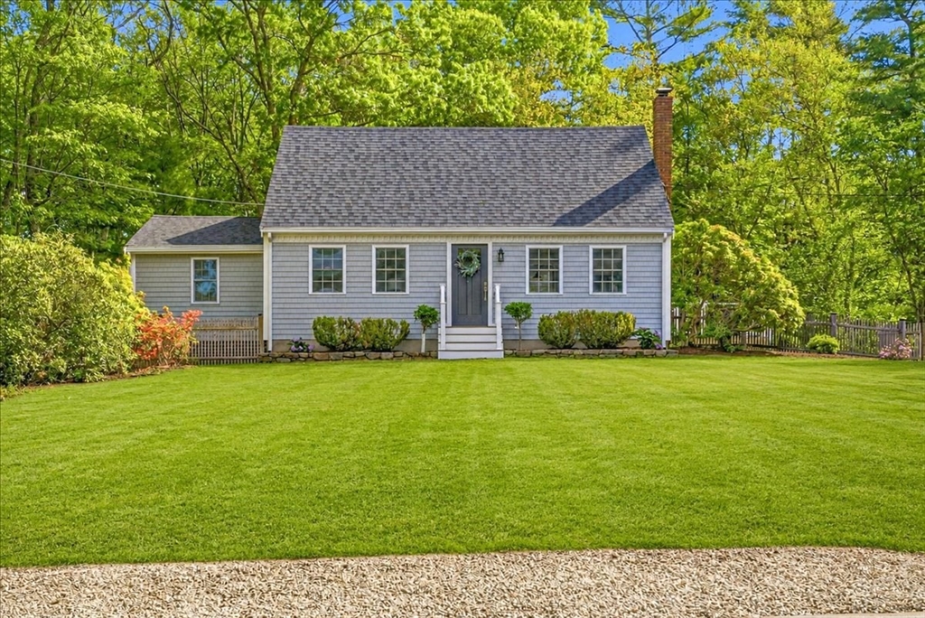 16 Churchill Road Plympton, MA 02367 - Photo 1 of 42 a view of a house with a garden