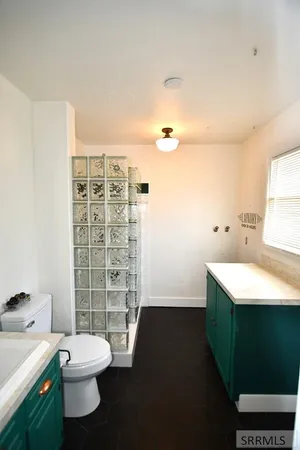 $449,900 | 2950 North Ammon Road, Idaho Falls, ID 83401