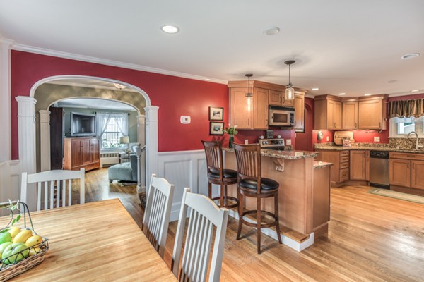 24 Sharon Road Melrose, MA 02176 - Photo 12 of 30 Gallery Image 12