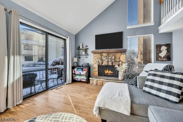 $435,000 | 107 Bluebird Drive, Unit 1A, Hillsborough, NJ 08844