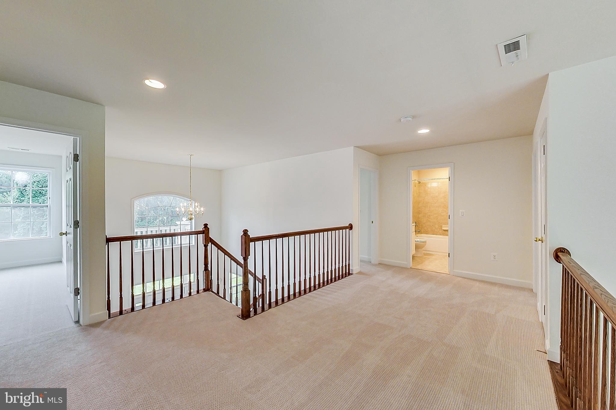 2844 Hill Road Vienna, VA 22181 - Photo 28 of 56