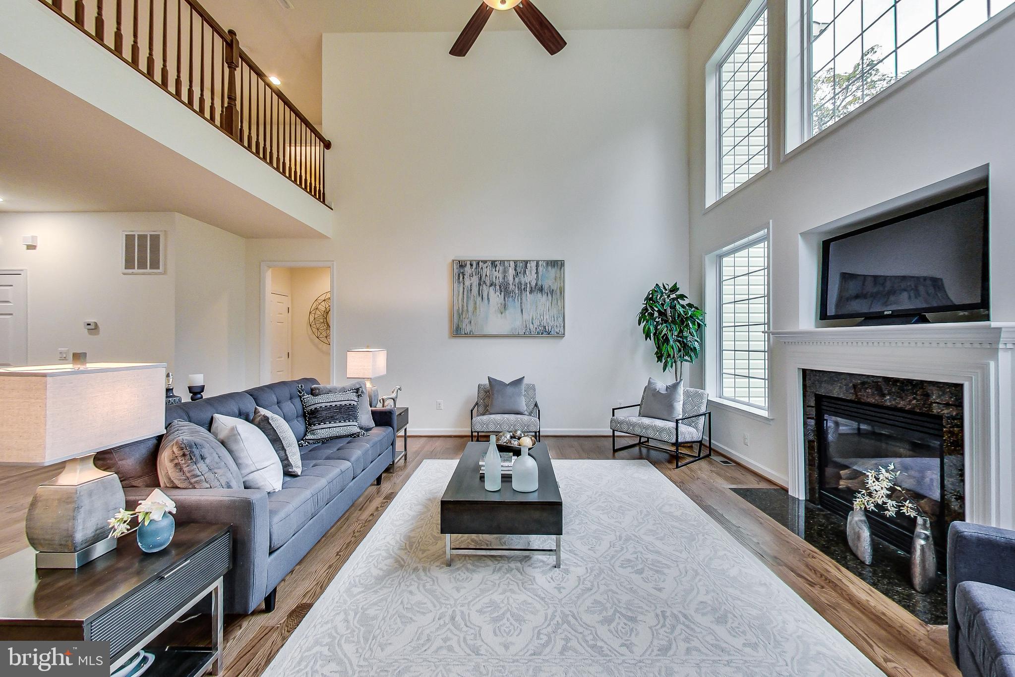 2844 Hill Road Vienna, VA 22181 - Photo 4 of 56