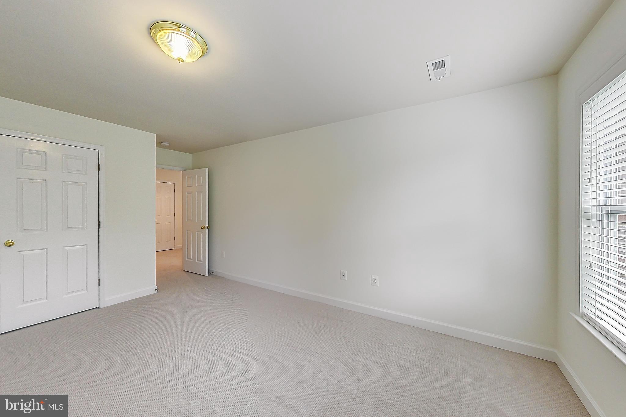 2844 Hill Road Vienna, VA 22181 - Photo 39 of 56