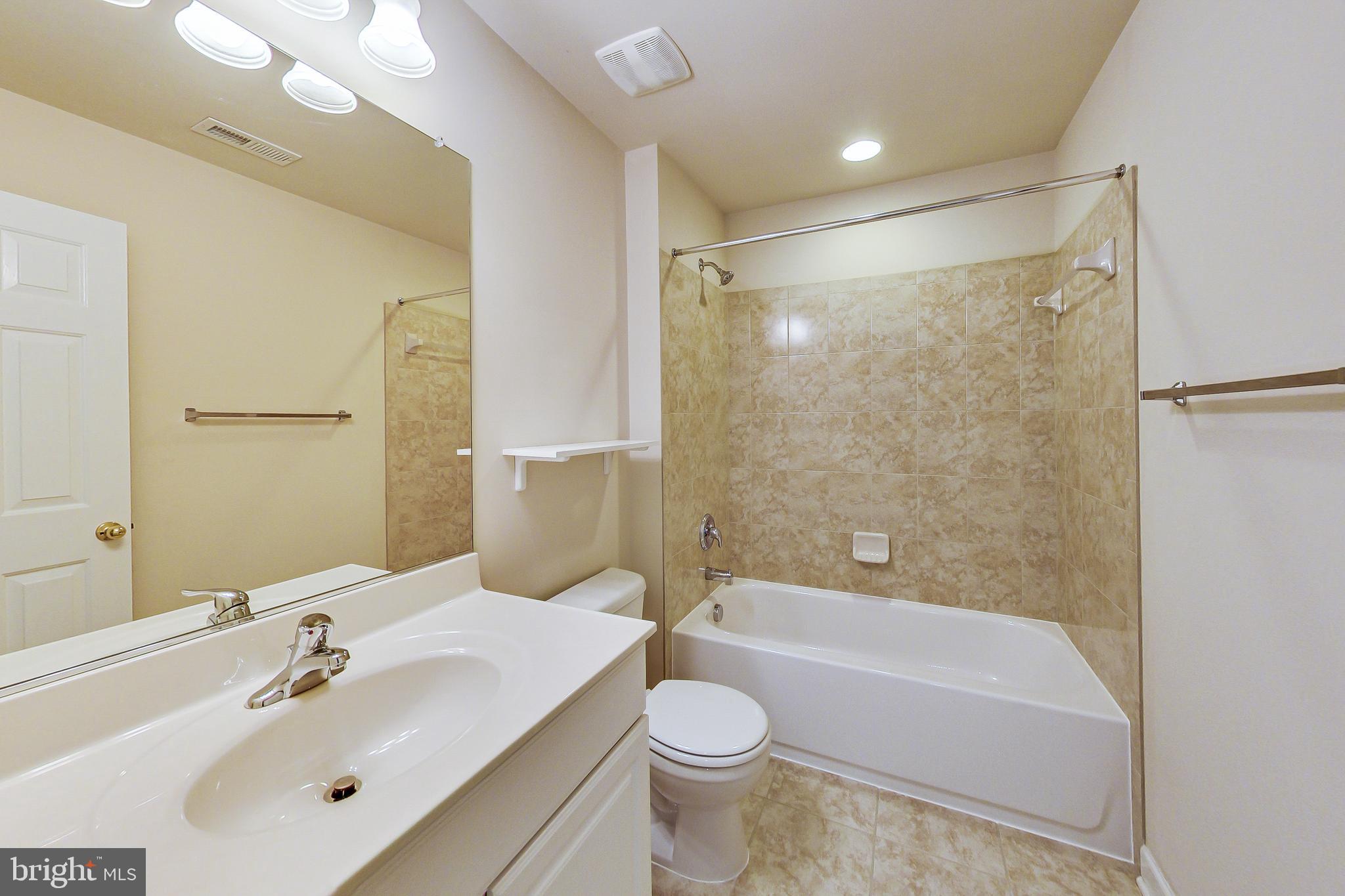 2844 Hill Road Vienna, VA 22181 - Photo 41 of 56