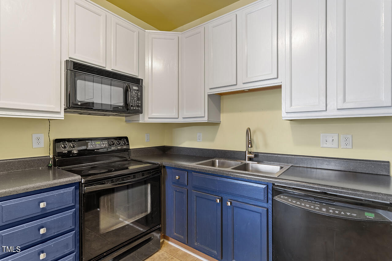 331 Gilman Lane, Unit 102 Raleigh, NC 27610 - Photo 14 of 27 331 Gilman Lane_16