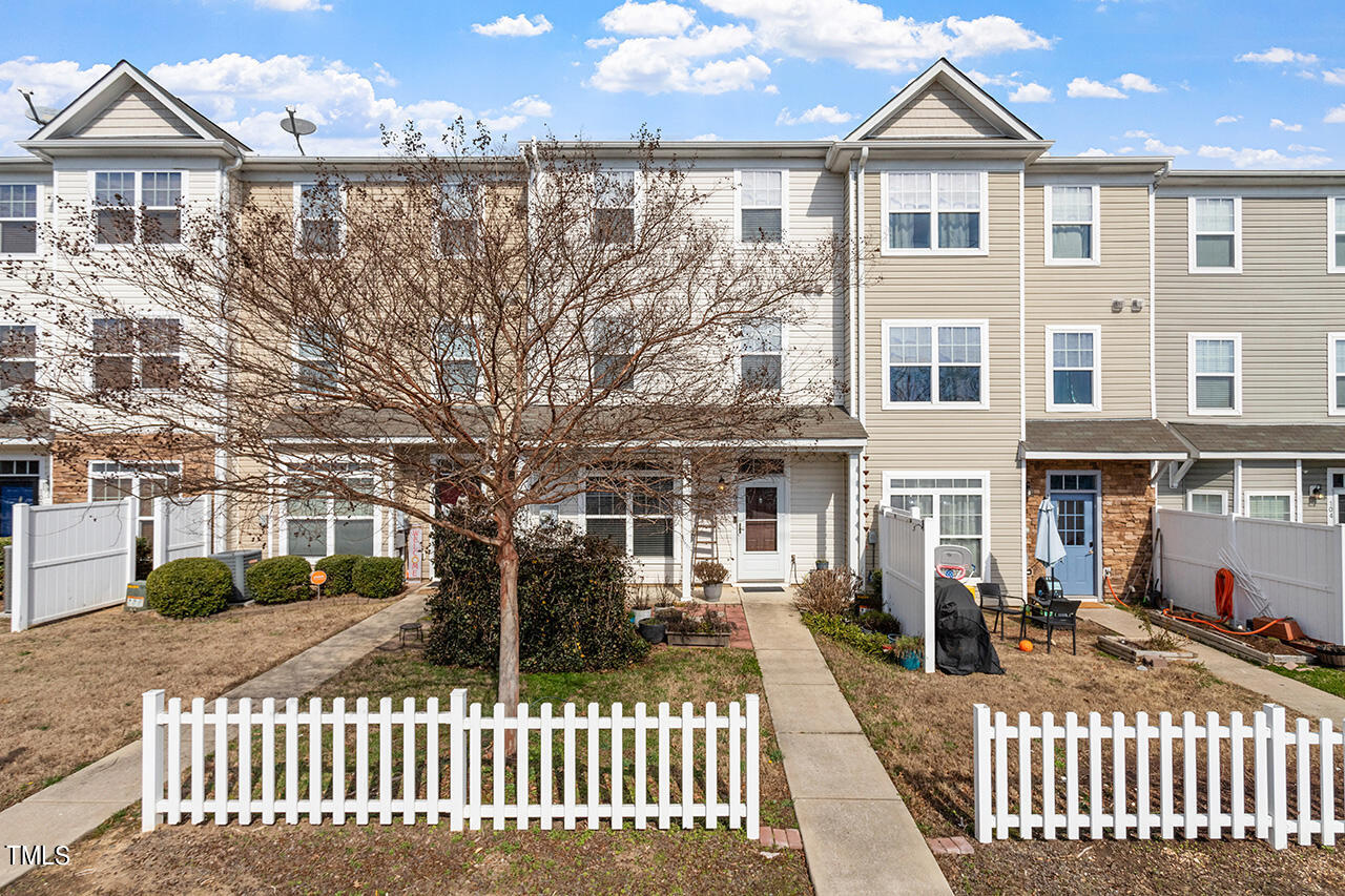 331 Gilman Lane, Unit 102 Raleigh, NC 27610 - Photo 2 of 27 331 Gilman Lane_02