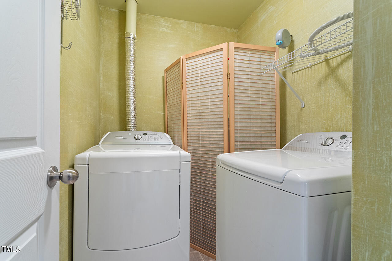 331 Gilman Lane, Unit 102 Raleigh, NC 27610 - Photo 22 of 27 331 Gilman Lane_25