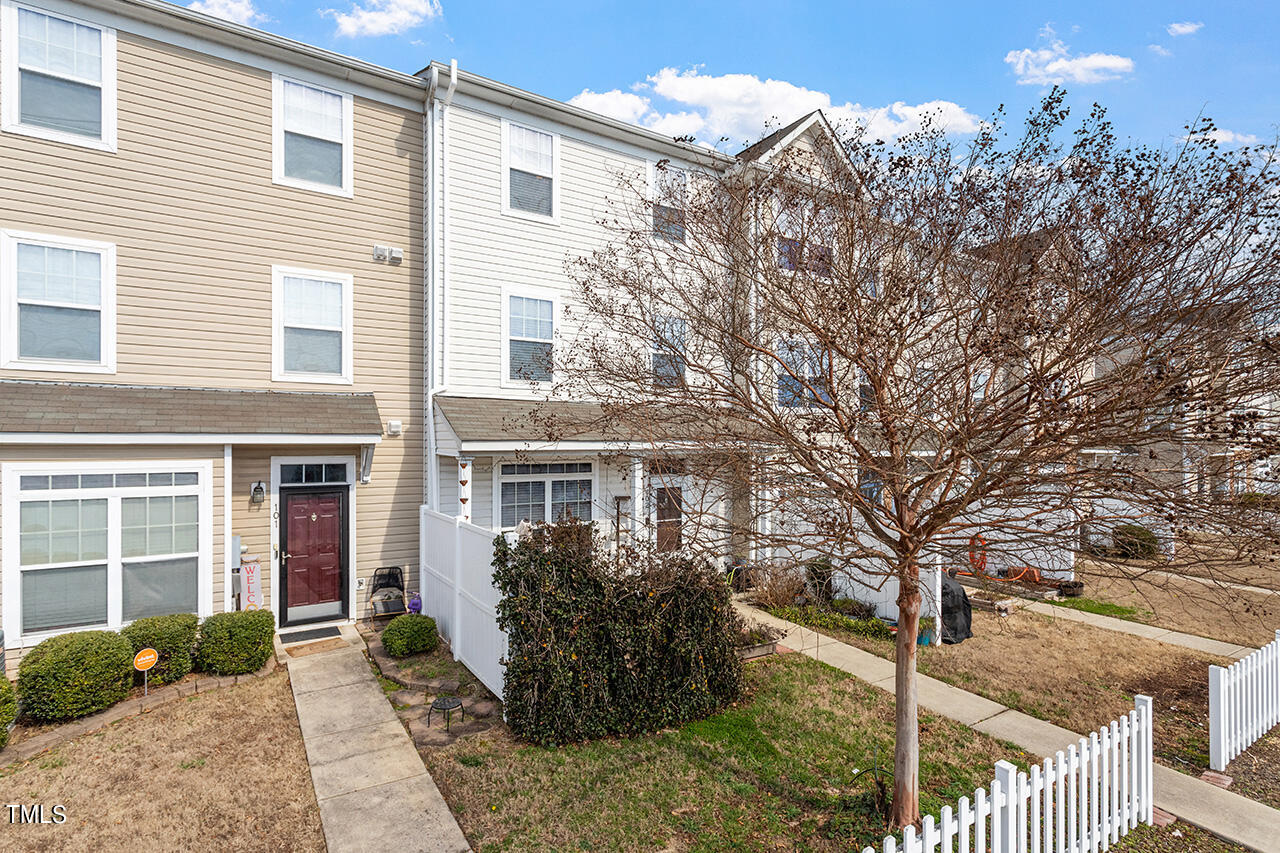 331 Gilman Lane, Unit 102 Raleigh, NC 27610 - Photo 3 of 27 331 Gilman Lane_03