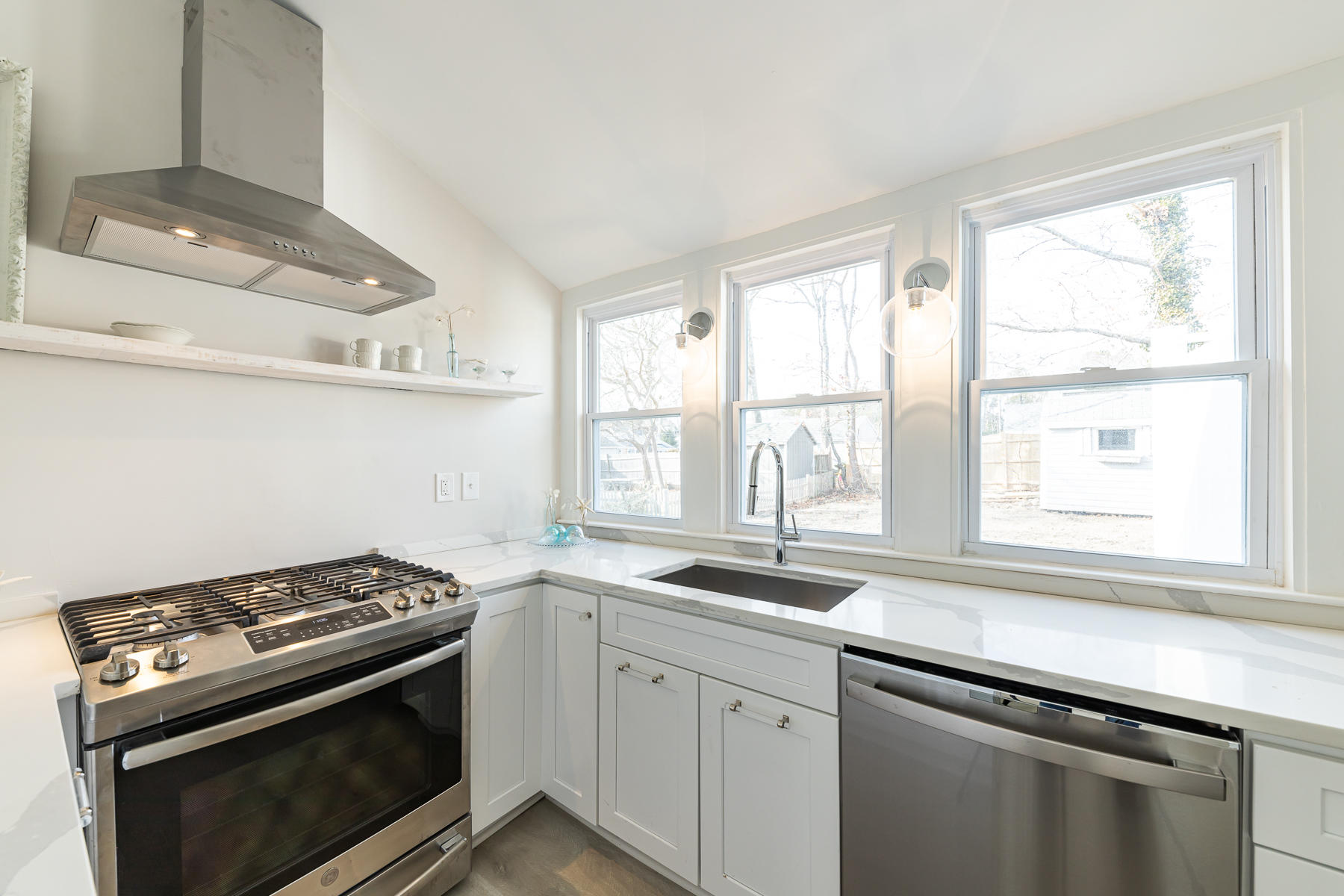 49 Uncle Percy's Road Mashpee, MA 02649 - Photo 16 of 51 49UnclePercysRdMashpee-5760