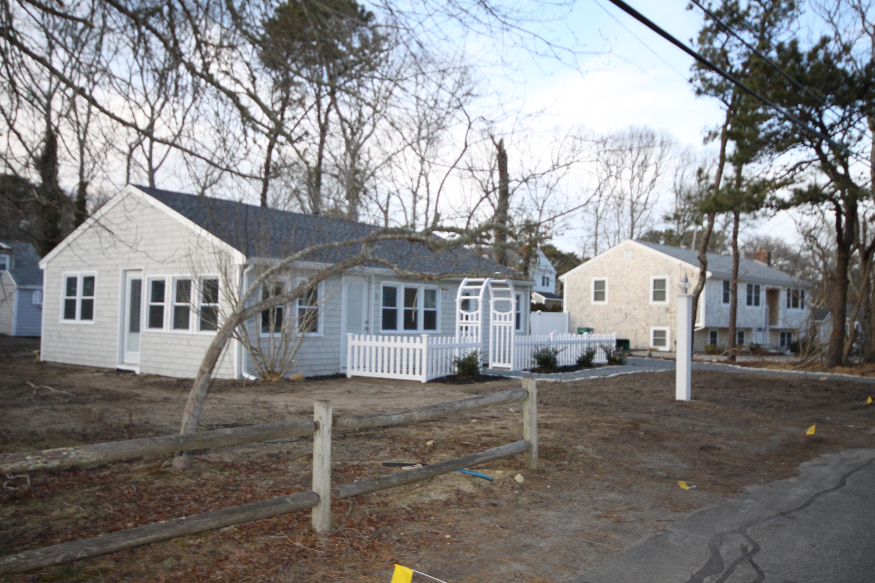 49 Uncle Percy's Road Mashpee, MA 02649 - Photo 3 of 51 49 uncle percys street shot