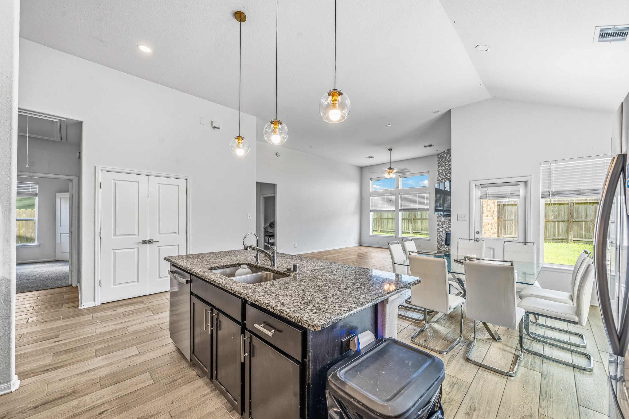 5819 Northern Rose Lane Rosenberg, TX 77469 - Photo 9 of 28
