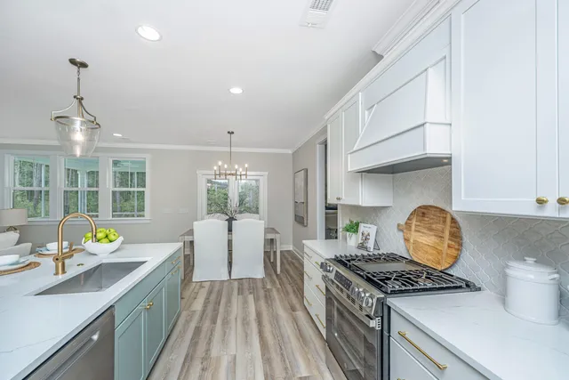 $869,900 | 3006 Sweetwater Lane, Awendaw, SC 29429