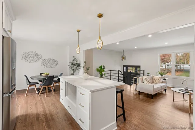 $599,900 | 39 Short Street, Shelton, CT 06484