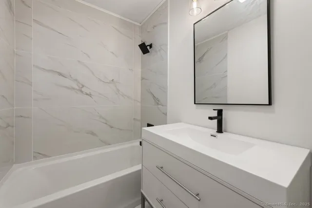 $599,900 | 39 Short Street, Shelton, CT 06484