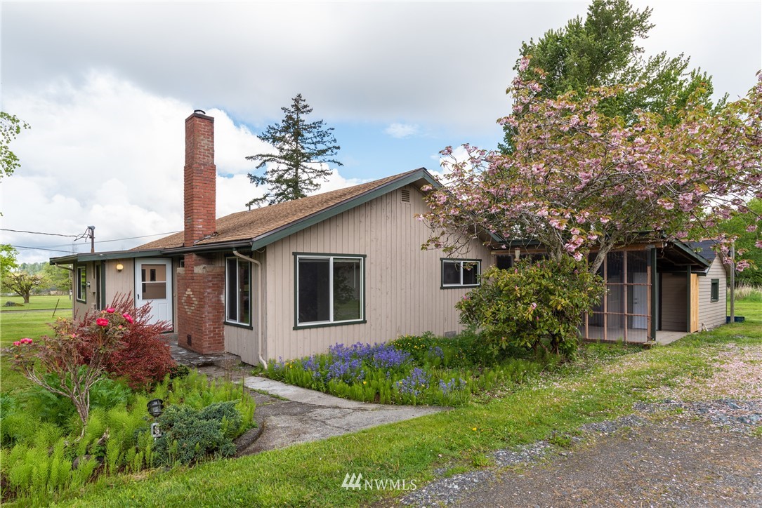234 Kelly Road Bellingham, WA 98226 - Photo 2 of 40