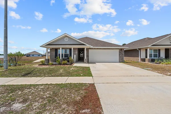 $2,500 | 4801 Conner Lane, Panama City, FL 32404