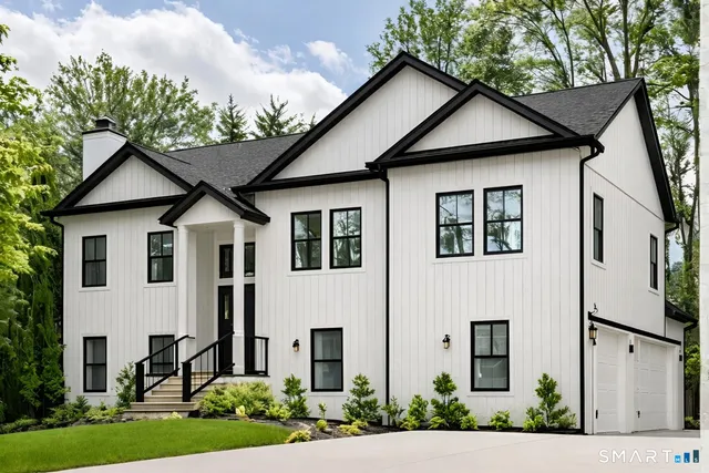 $699,900 | 390 Ash Swamp Road, Glastonbury, CT 06033