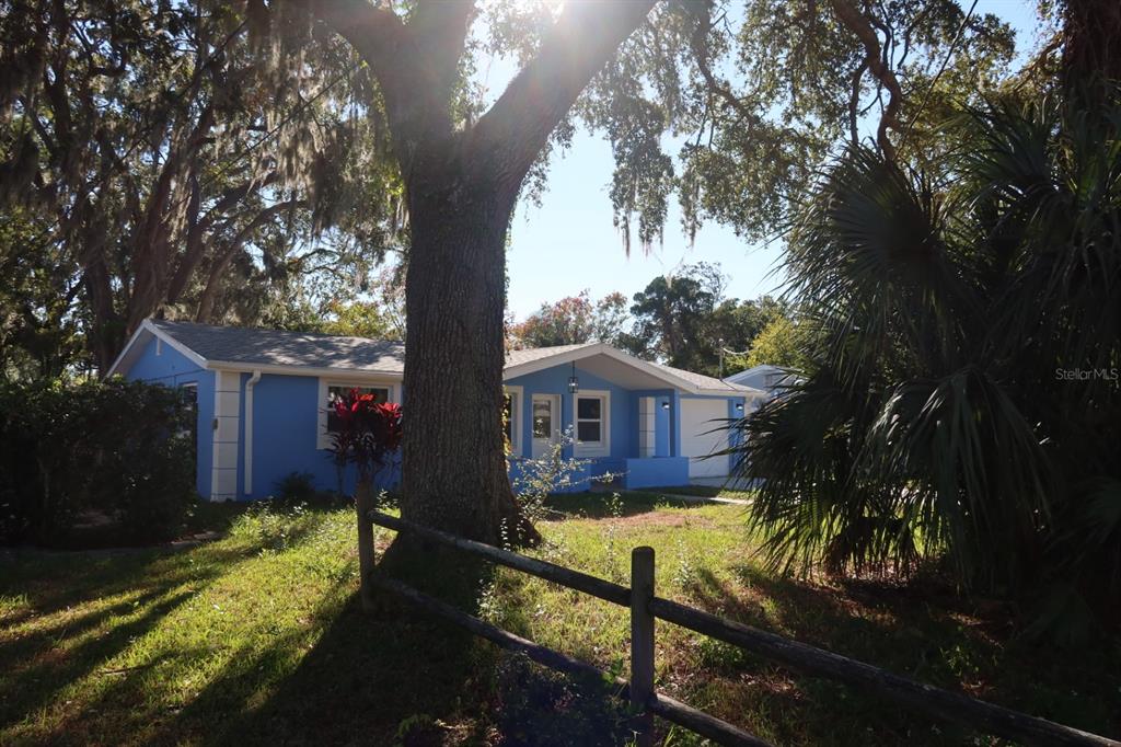 5712 Bay Boulevard Port Richey, FL 34668 - Photo 12 of 86