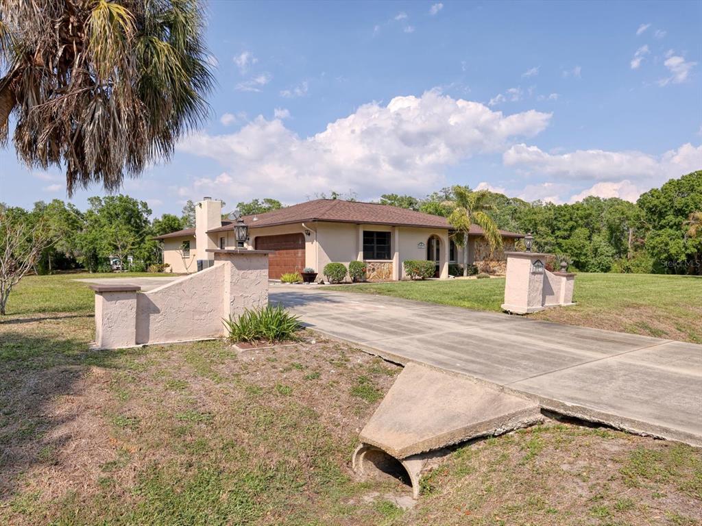 3927 Desoto Road Sarasota, FL 34243 - Photo 10 of 67