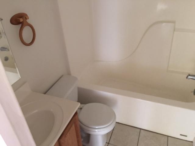 542 Coffey Road New Tazewell, TN 37825 - Photo 14 of 22 HALL BATH