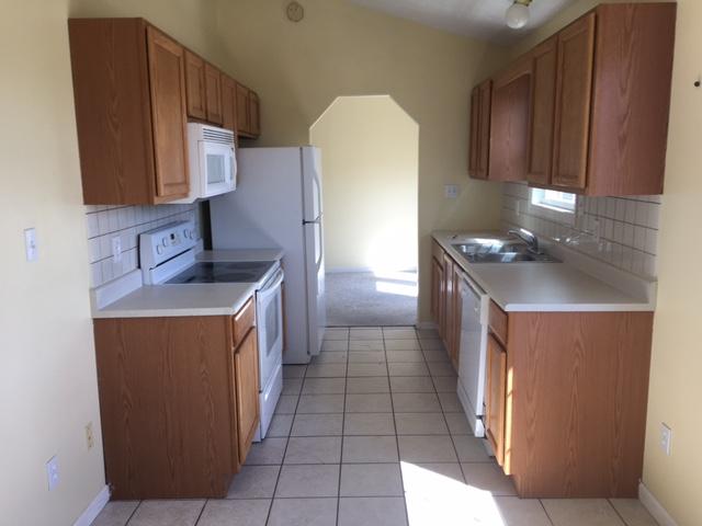 542 Coffey Road New Tazewell, TN 37825 - Photo 10 of 22 KITCHEN