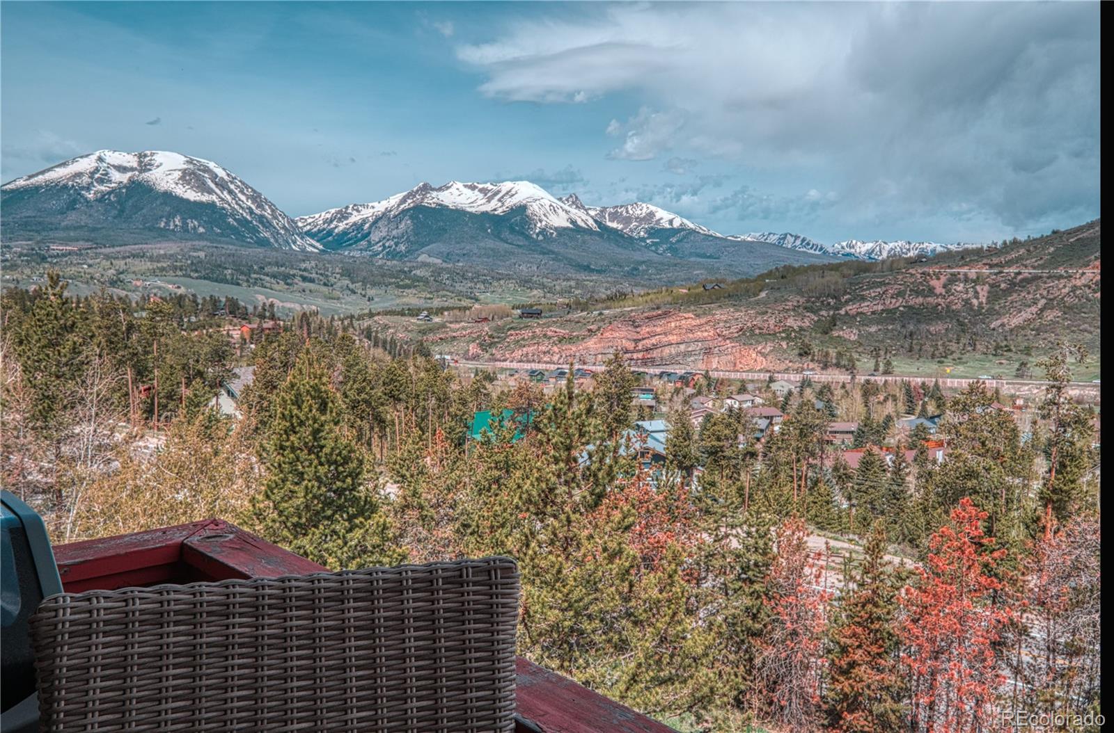 150 Evergreen Road, Unit 302 Dillon, CO 80435 - Photo 3 of 33 Gallery Image 3