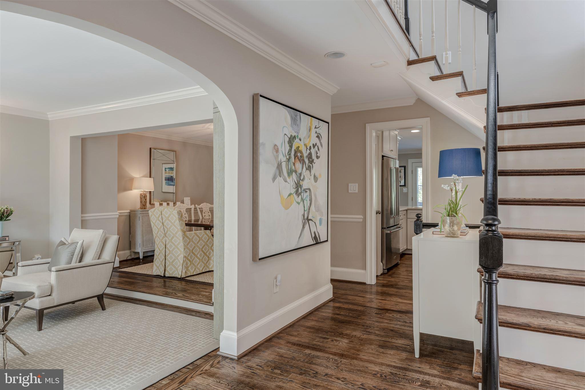 7248 Evans Mill Road McLean, VA 22101 - Photo 2 of 38