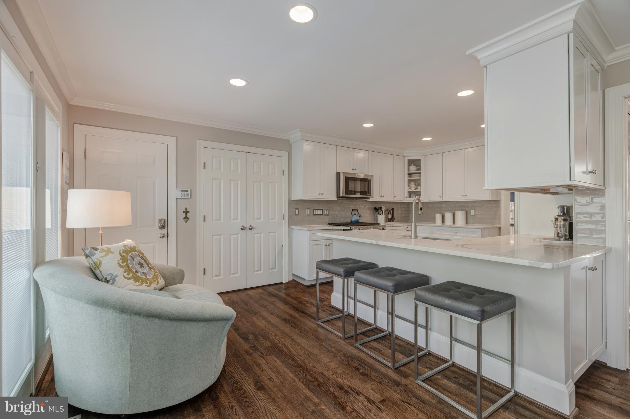 7248 Evans Mill Road McLean, VA 22101 - Photo 11 of 38