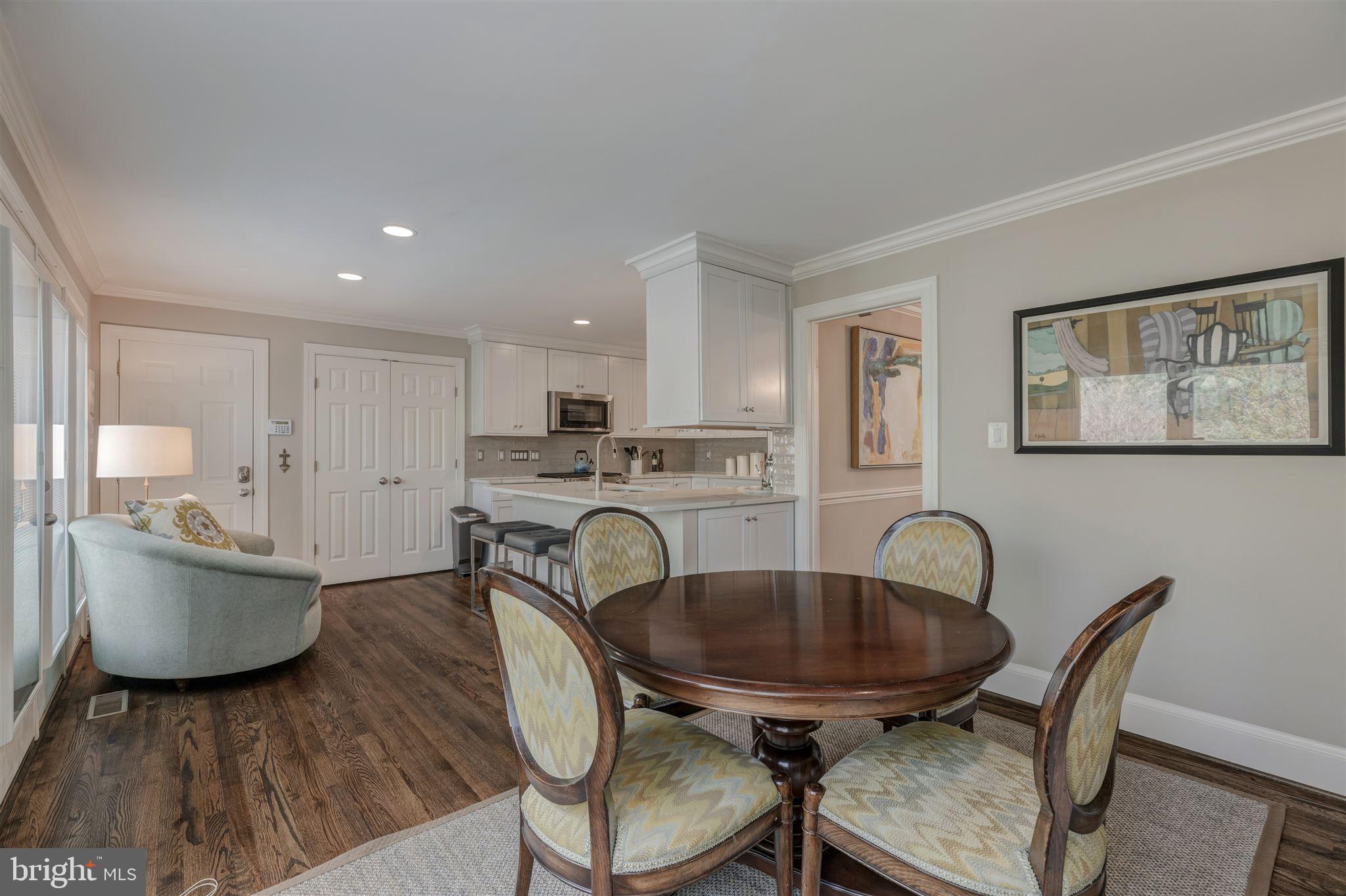 7248 Evans Mill Road McLean, VA 22101 - Photo 6 of 38