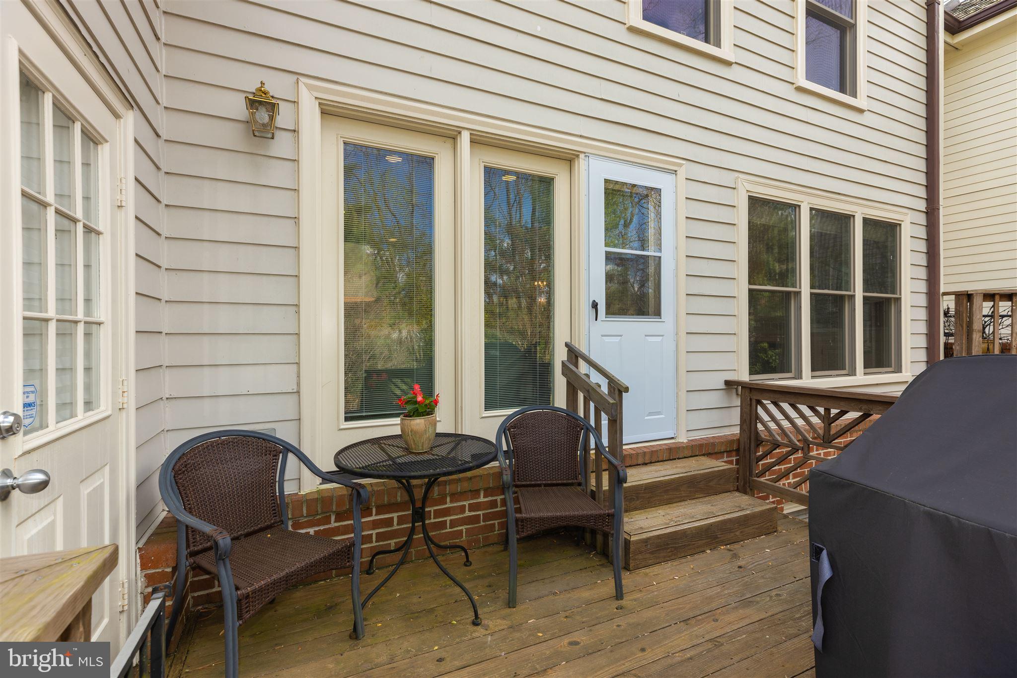 7248 Evans Mill Road McLean, VA 22101 - Photo 7 of 38