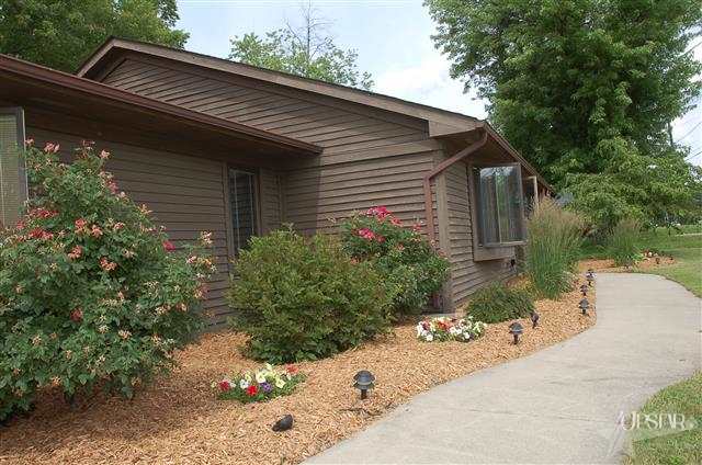 5243 Stellhorn Road Fort Wayne, IN 46835 - Photo 3 of 24