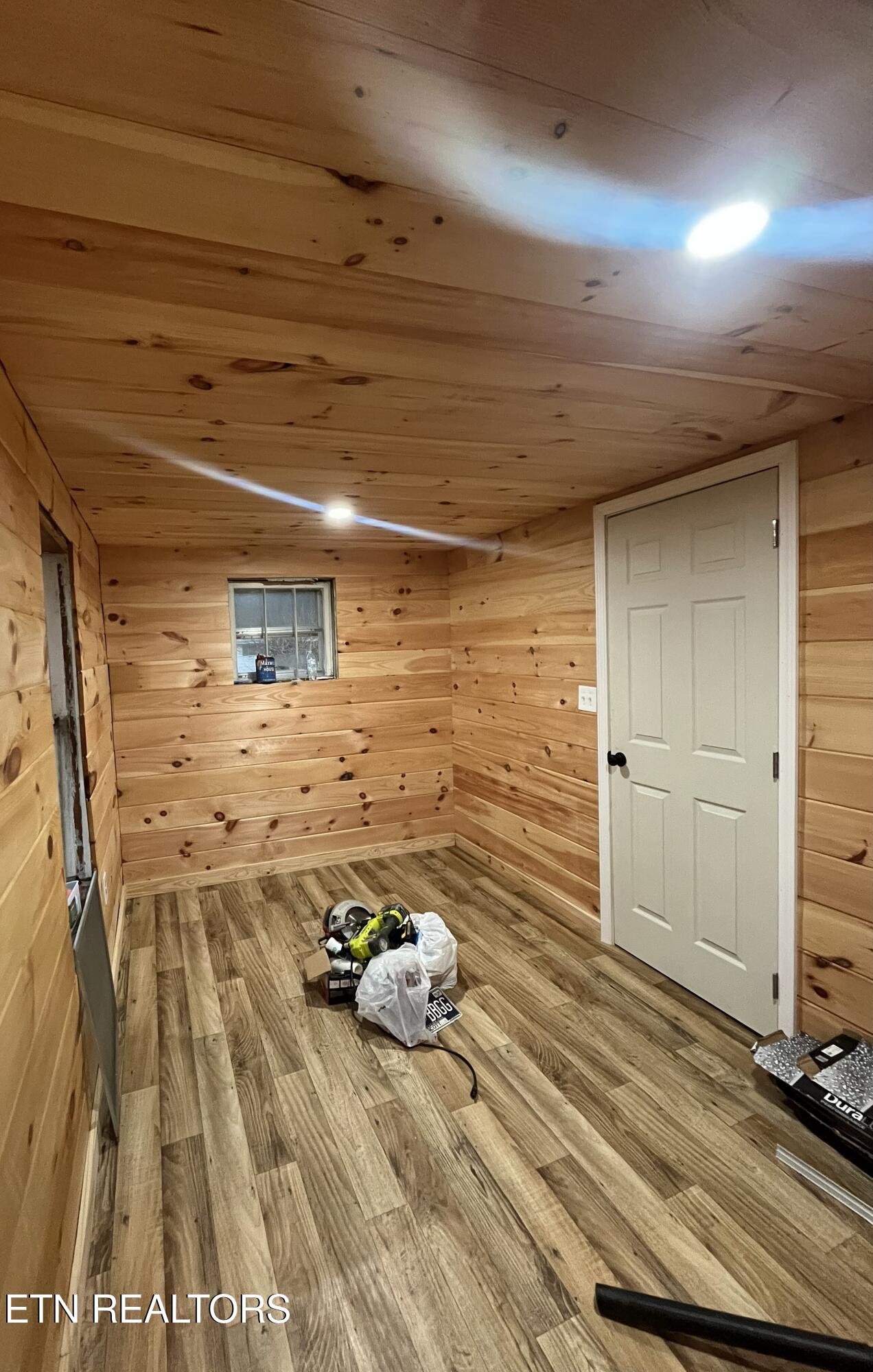 35 Buffalo Road Oneida, TN 37841 - Photo 12 of 20 IMG_8642