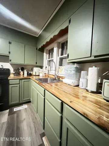 $166,000 | 35 Buffalo Road, Oneida, TN 37841