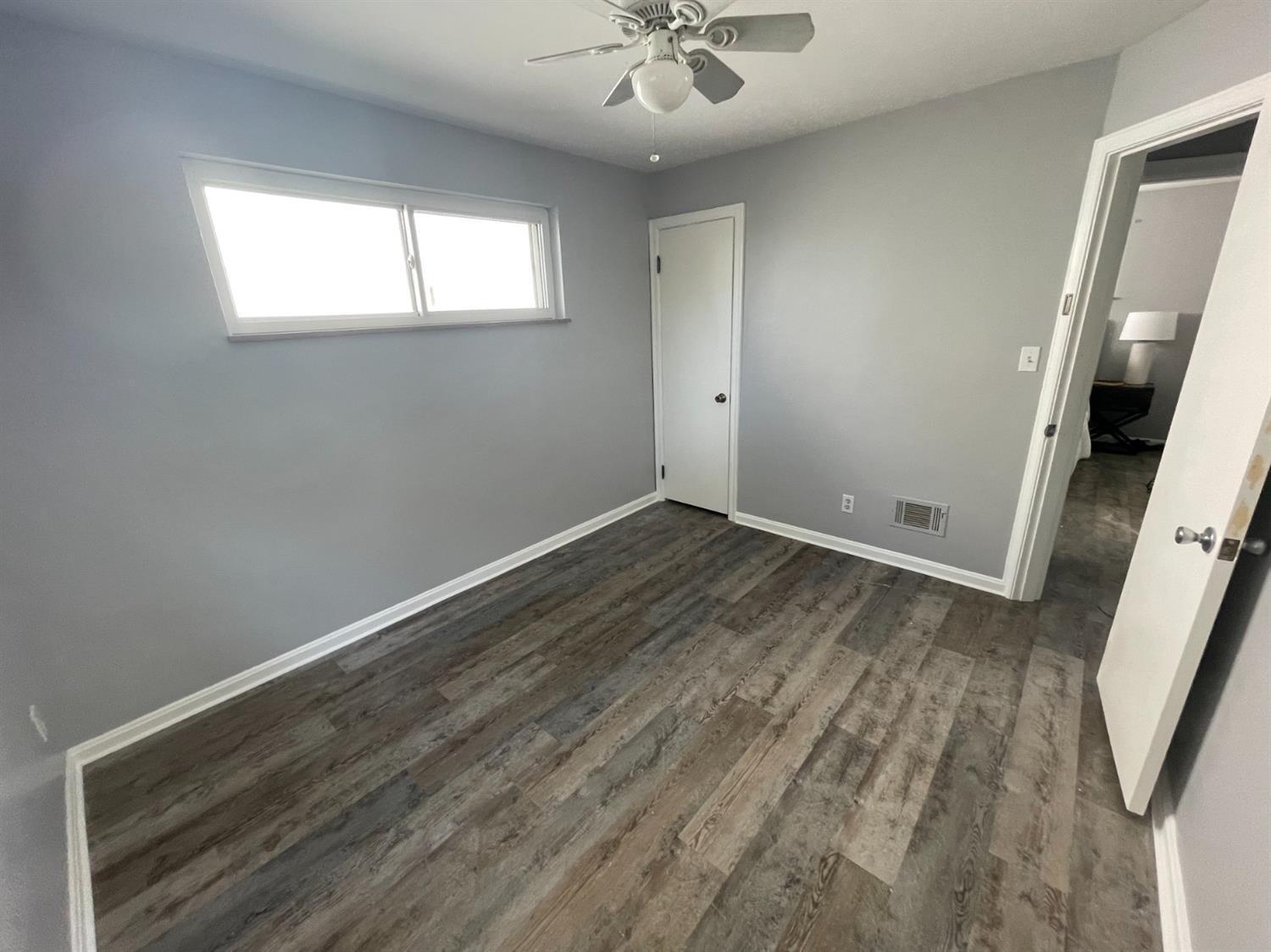 3377 Blue Rock Road Cincinnati, OH 45247 - Photo 12 of 21 Gallery Image 12