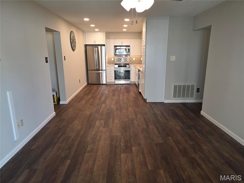 4307 Forder Place St. Louis, MO 63129 - Photo 3 of 24