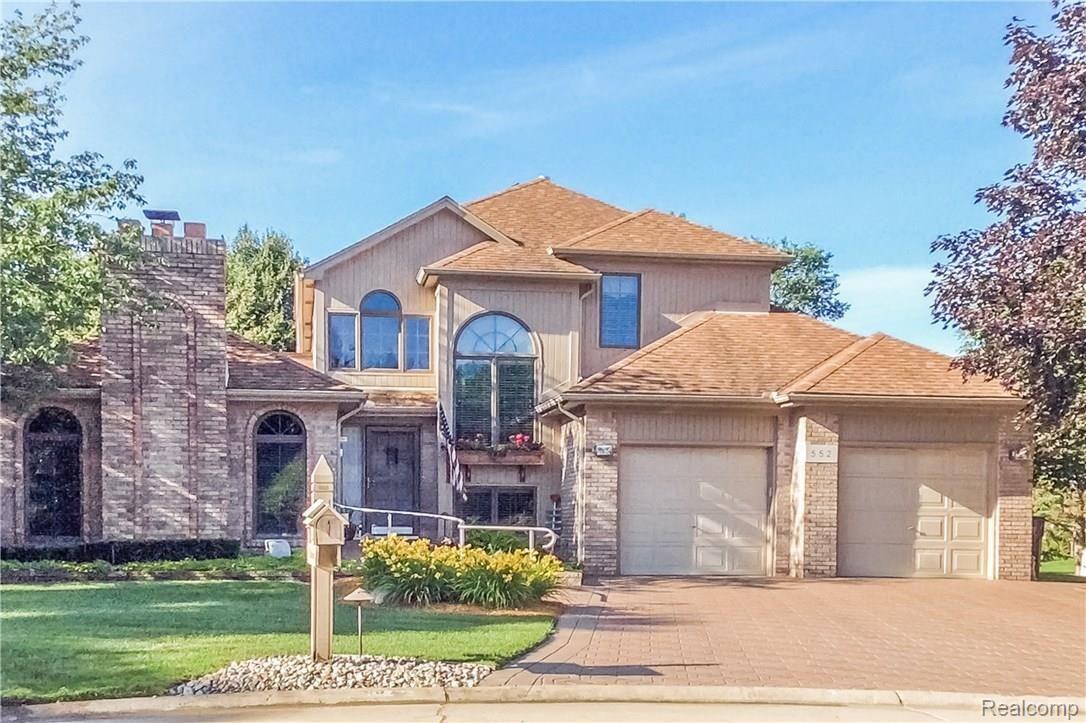 552 Buttercup Court Rochester, MI 48307 - Photo 1 of 73 001-Front_View-2639168-large.jpg