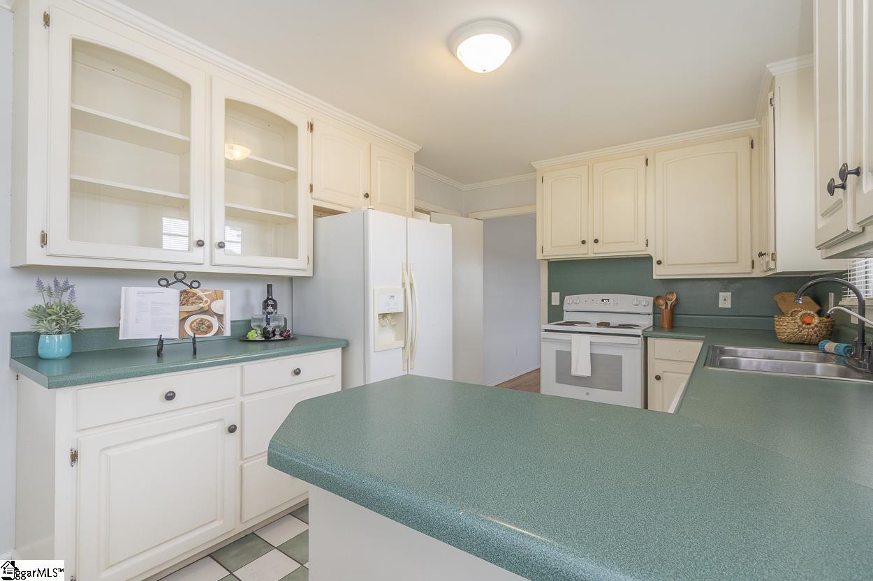 705 Whitehall Road Anderson, SC 29625 - Photo 20 of 48 Gallery Image 20